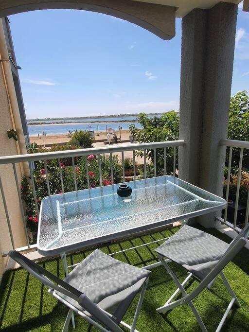 Au Bord De La Plage Du Grazel Gruissan Ngoại thất bức ảnh